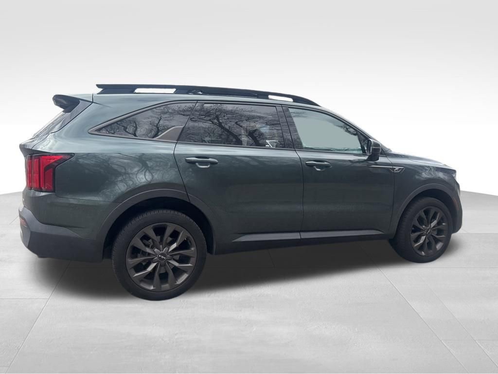 Used 2023 Kia Sorento SX Prestige image 12