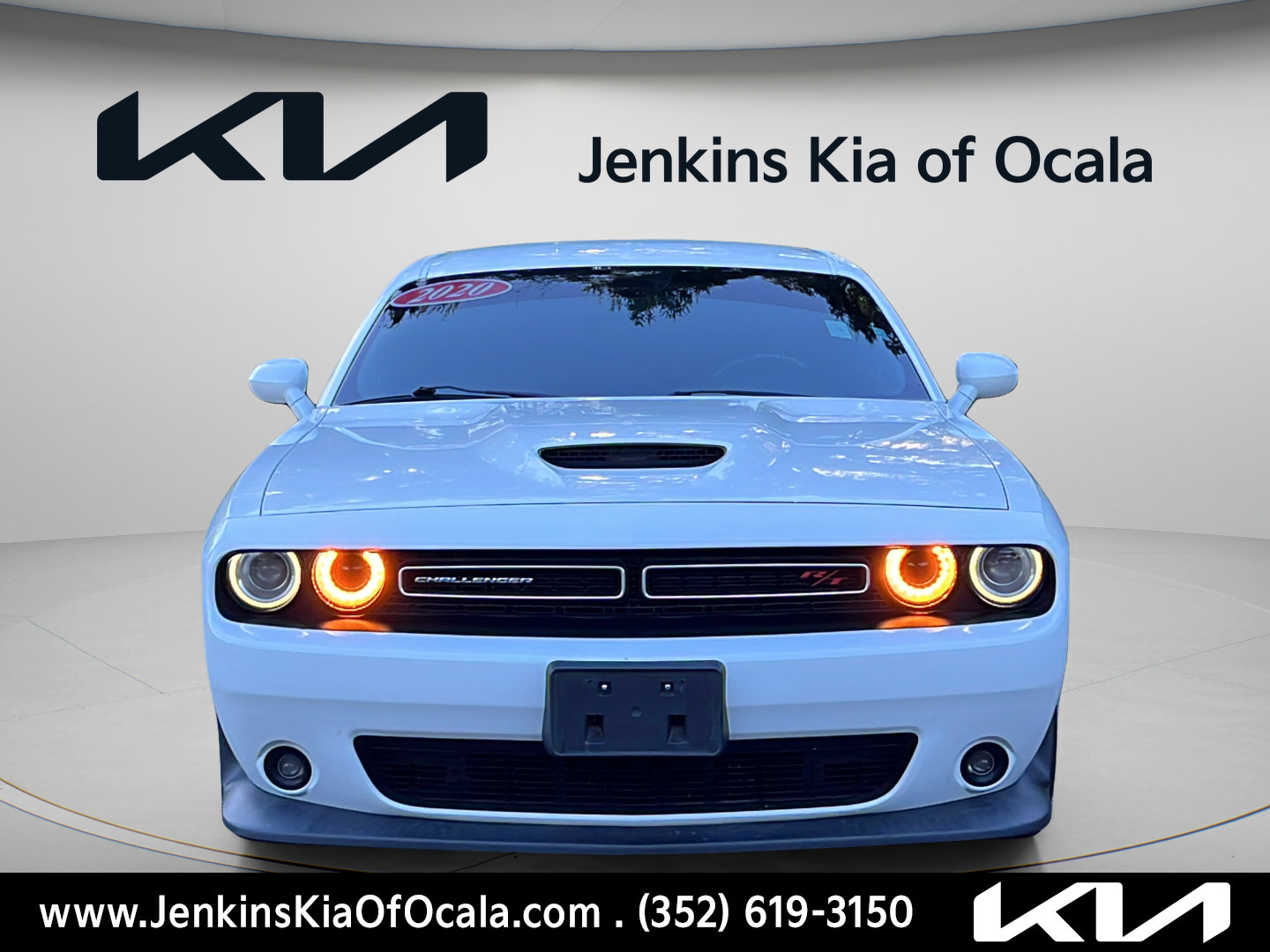 Used 2020 Dodge Challenger R/T RWD image 8