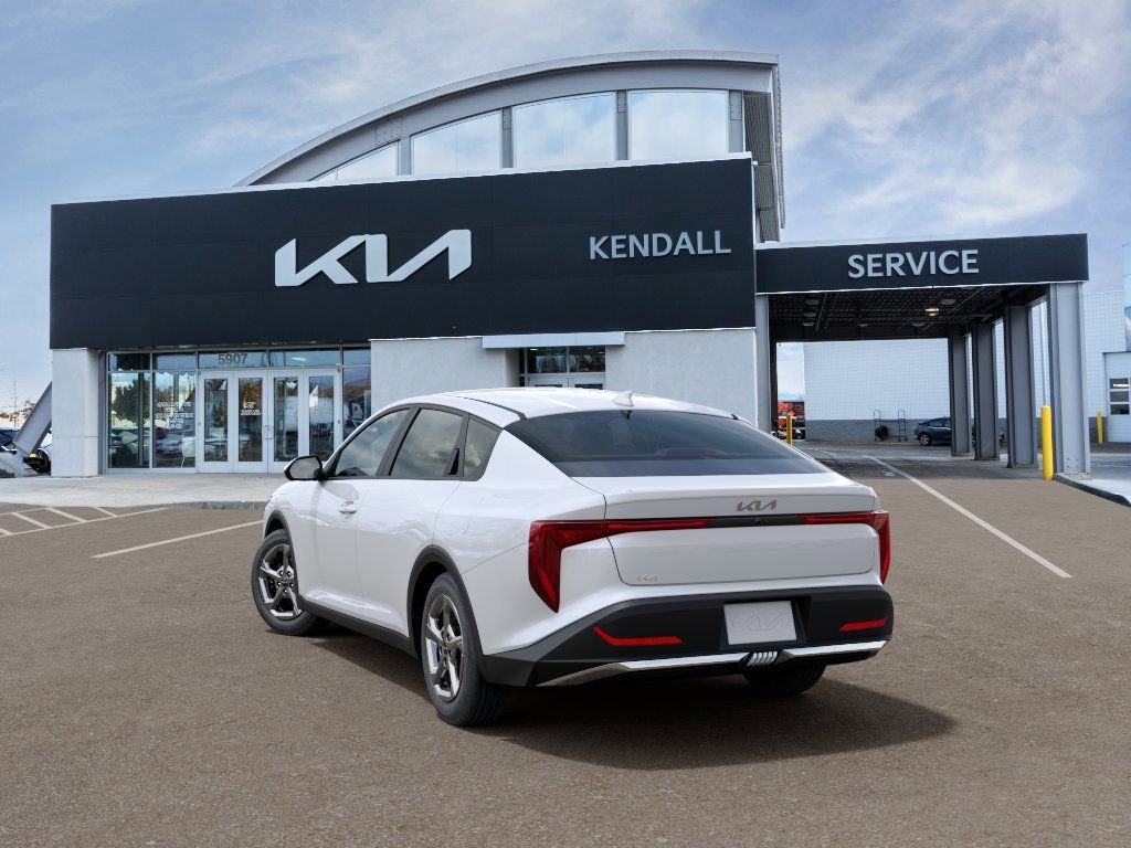 New 2026 Kia K4 LXS image 4