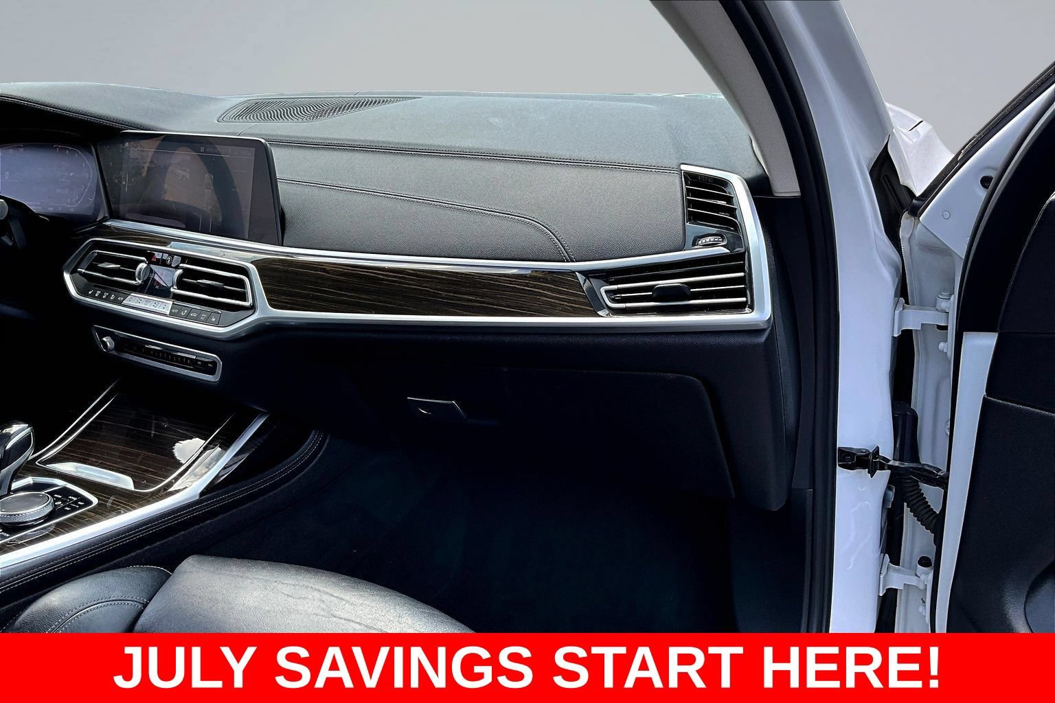 Used 2020 BMW X7 xDrive40i w/ Cold Weather Package AWD/4WD image 29