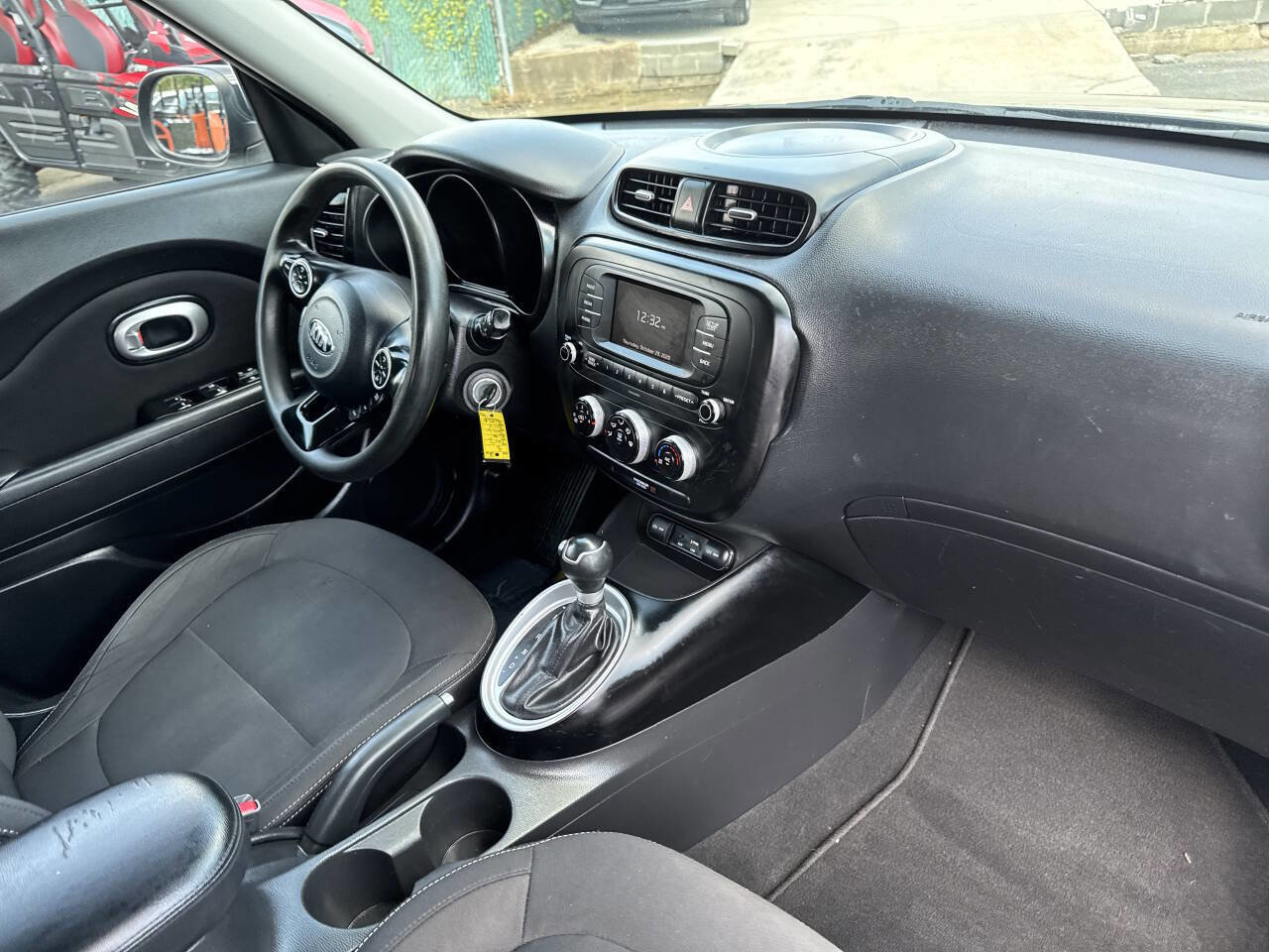 Used 2017 Kia Soul image 35
