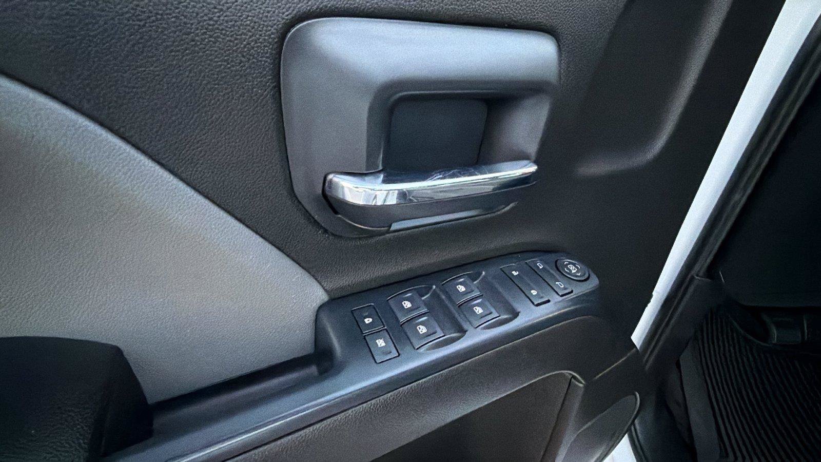 Used 2018 Chevrolet Silverado 3500 W/T w/ WT Convenience Package AWD/4WD image 15