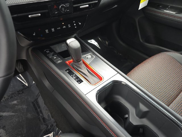 New 2027 Nissan Kicks SR w/ SR Premium Package FWD image 34
