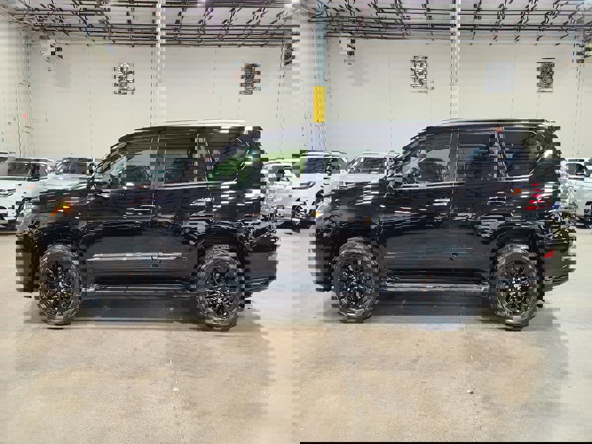 Used 2015 Lexus GX 460 w/ Premium Package image 7