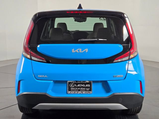 Used 2023 Kia Soul EX image 5