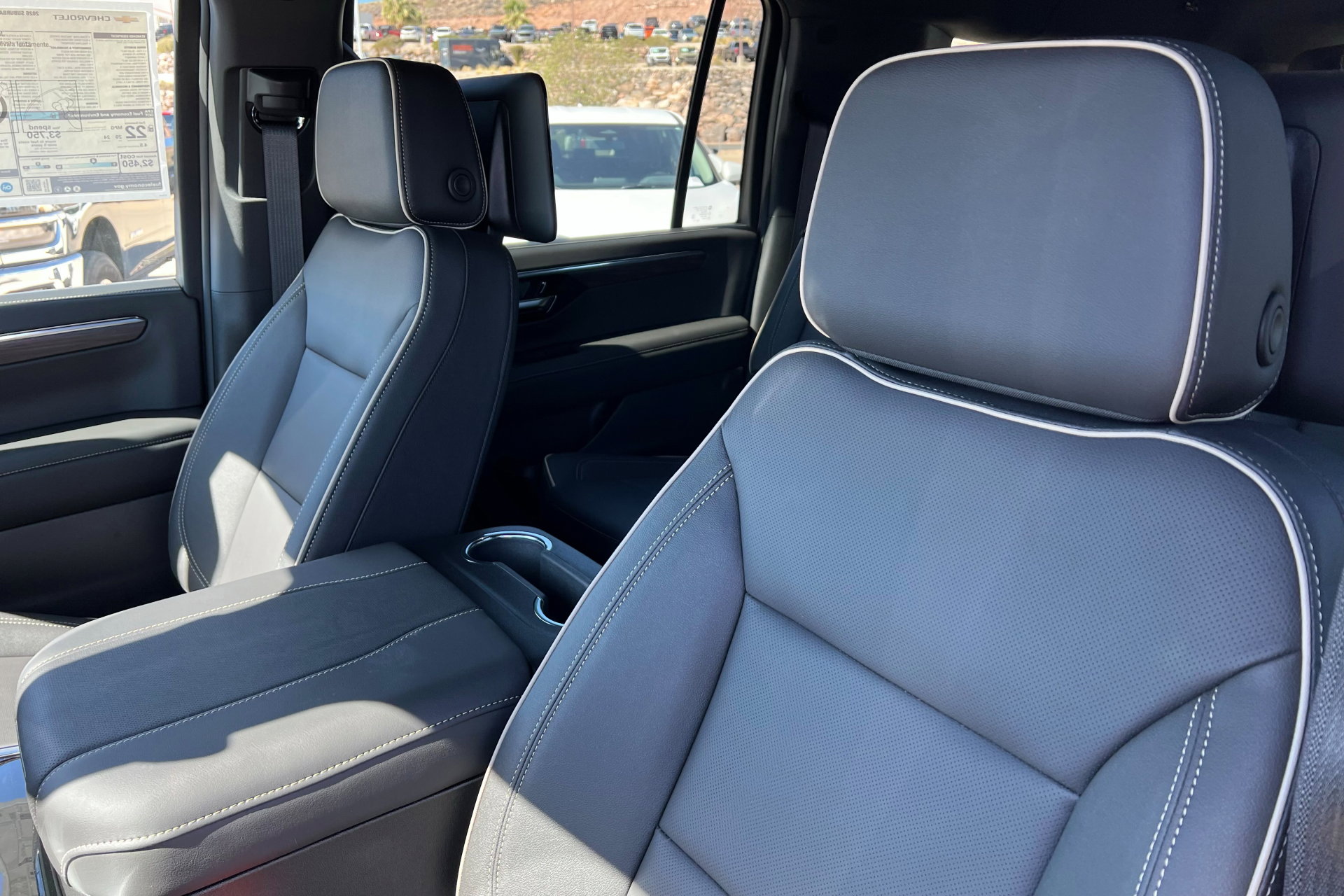 New 2026 Chevrolet Suburban Premier image 17