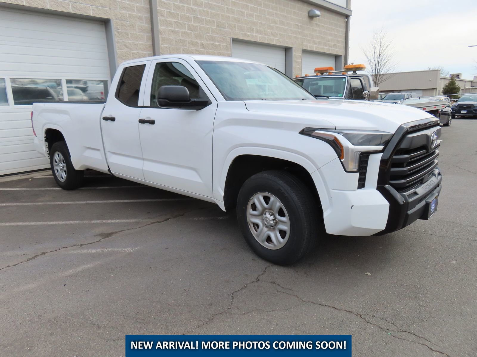 Used 2024 Toyota Tundra SR w/ SR Tow Package image 1