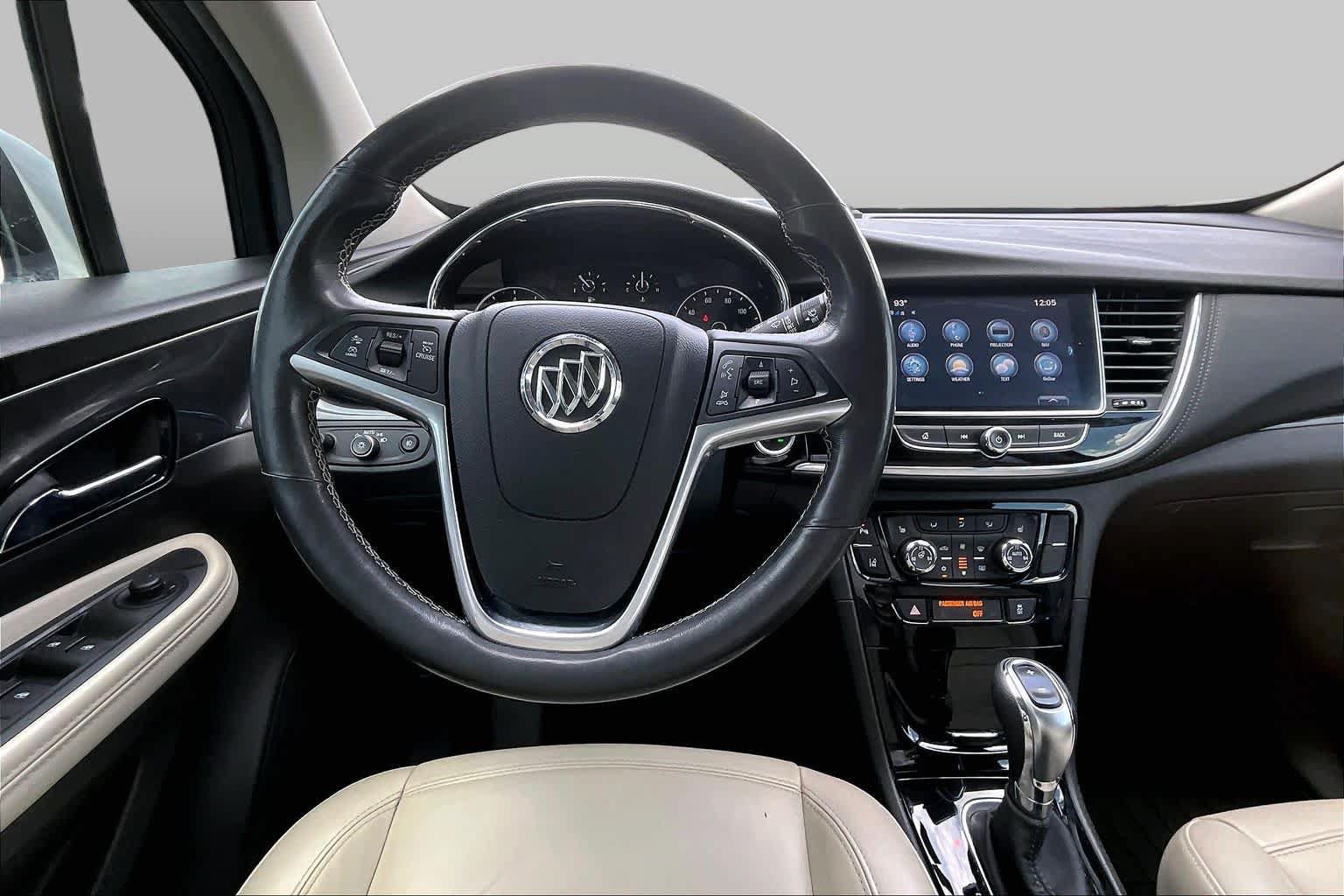 Used 2020 Buick Encore Essence w/ Safety Package II FWD image 6
