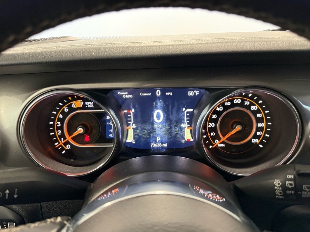 Used 2020 Jeep Wrangler Unlimited Sahara image 20