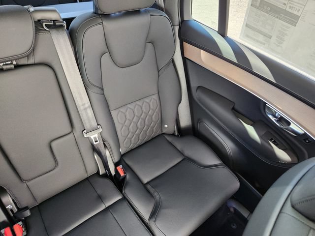 New 2026 Volvo XC90 T8 Plus w/ Protection Package AWD/4WD image 15