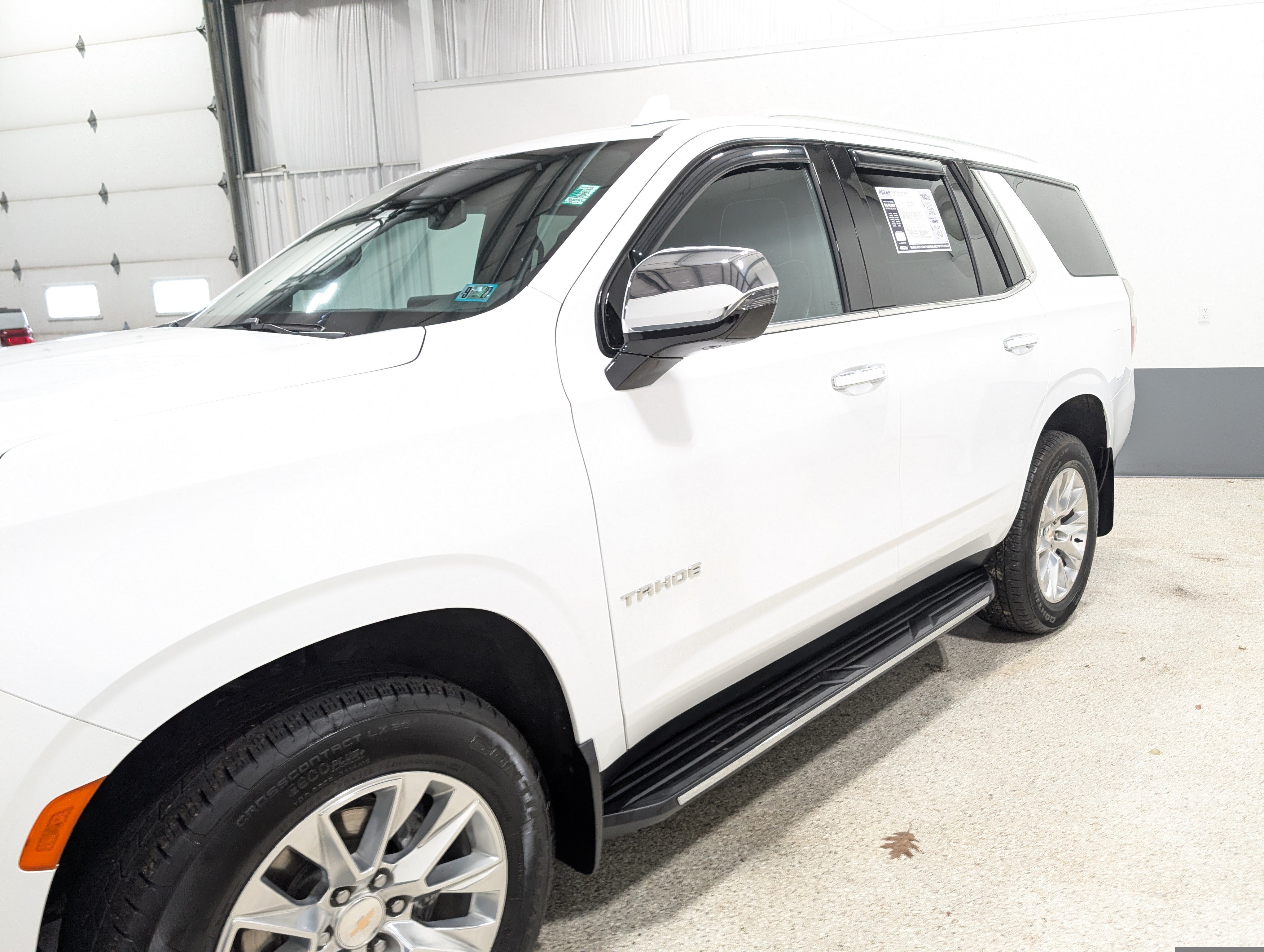 Used 2024 Chevrolet Tahoe Premier AWD/4WD image 7