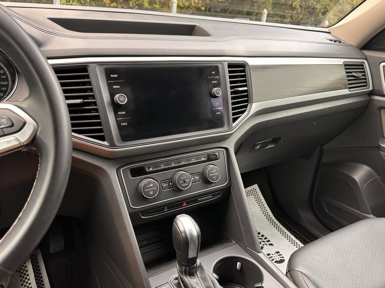 Used 2021 Volkswagen Atlas SE AWD/4WD image 19