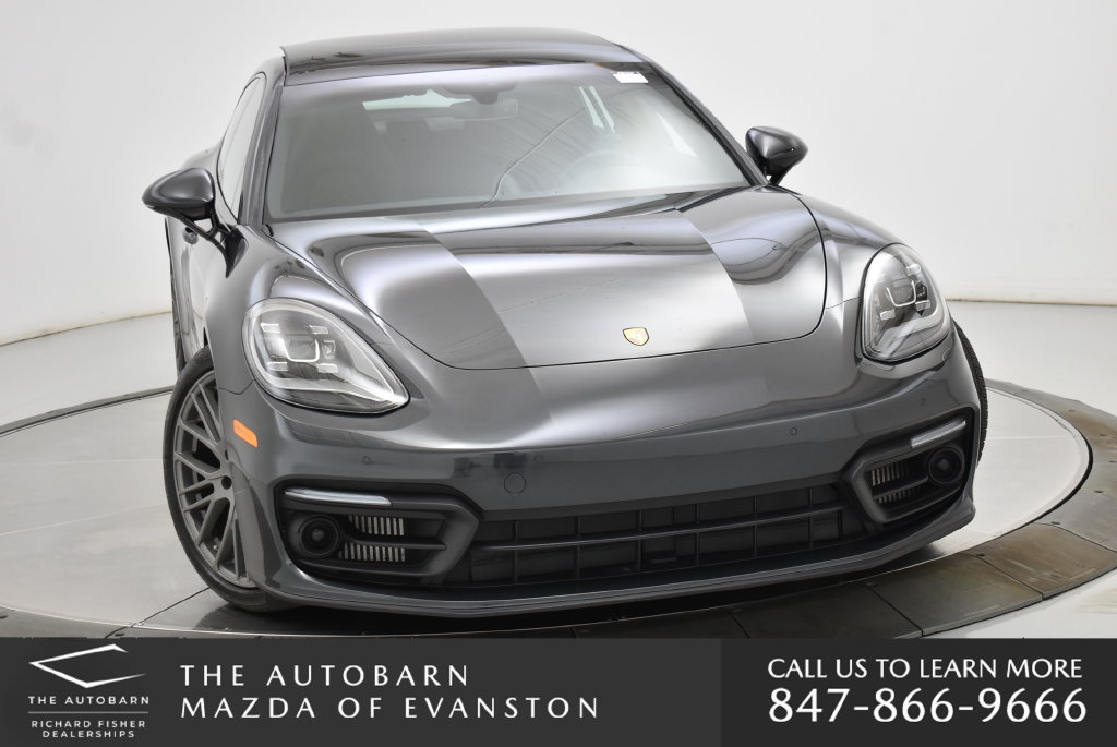 Used 2023 Porsche Panamera 4 Platinum Edition AWD/4WD image 4
