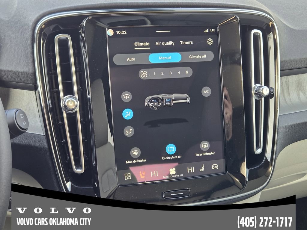 New 2026 Volvo XC40 B5 Plus w/ Protection Package Premier image 20