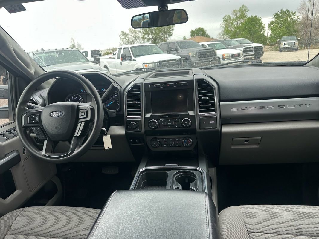 Used 2021 Ford F250 XLT w/ XLT Premium Package AWD/4WD image 26