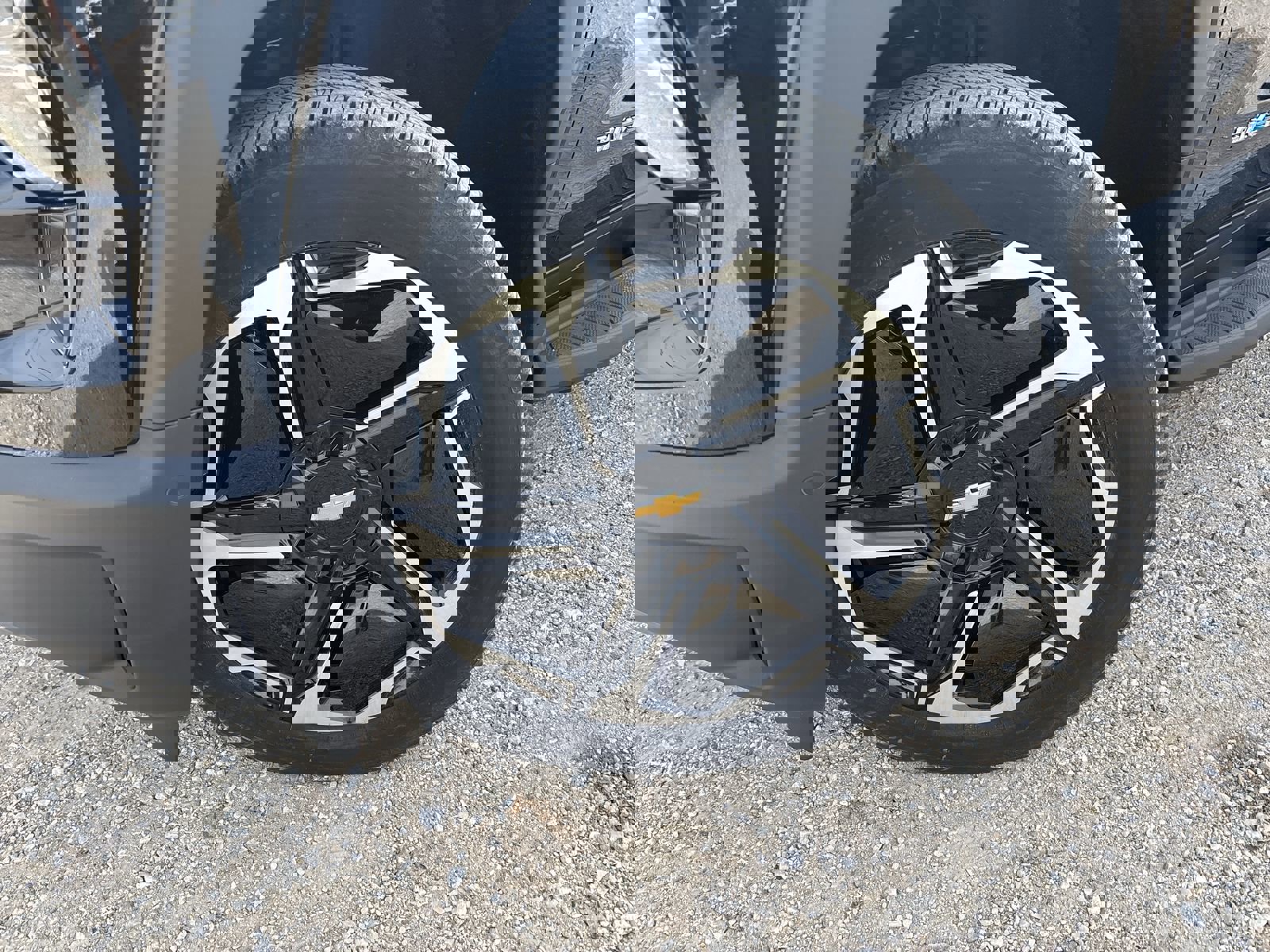 New 2026 Chevrolet Silverado EV LT w/ Premium Package image 14