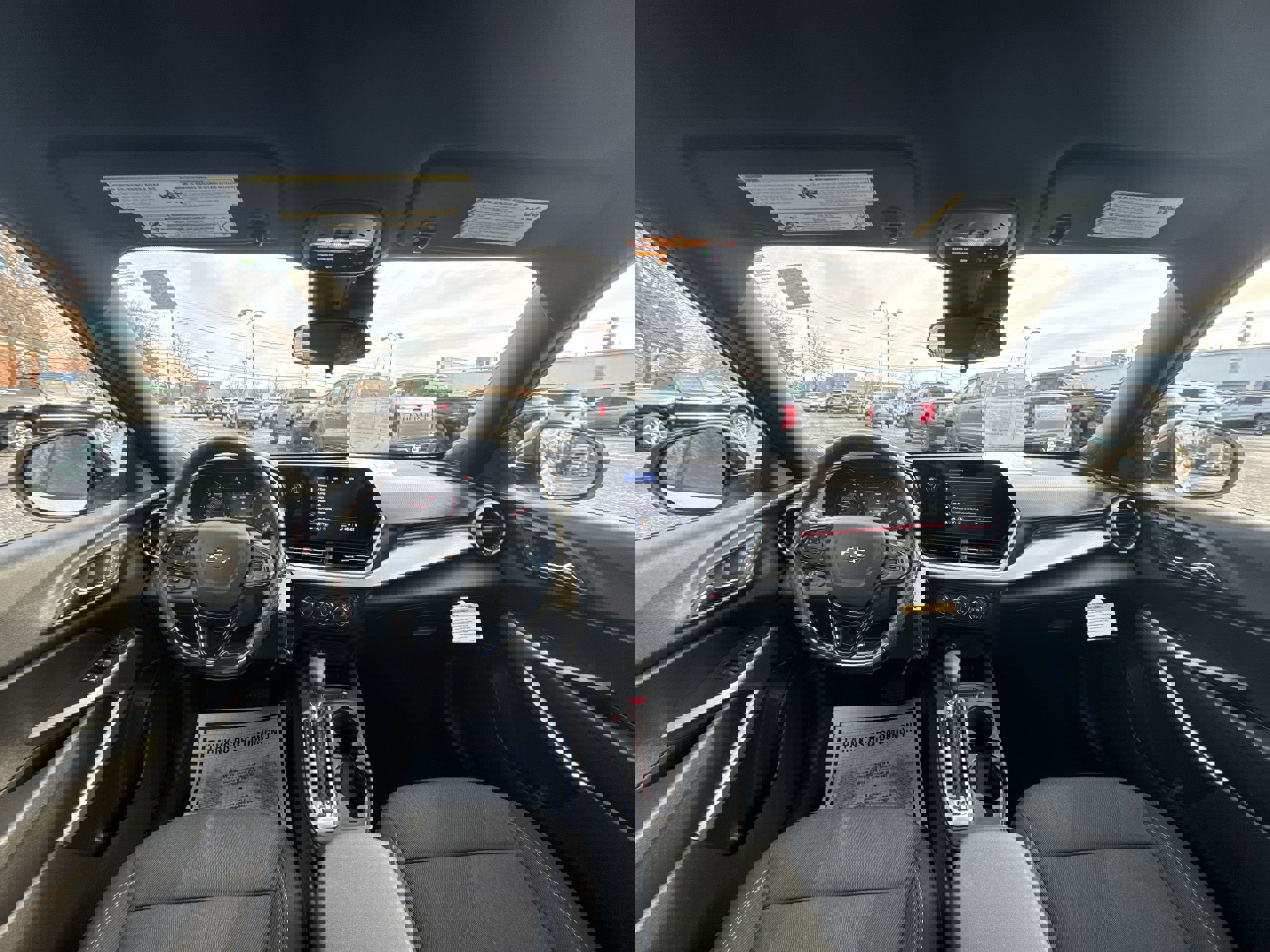 Used 2024 Chevrolet Trax RS w/ Driver Confidence Package image 21