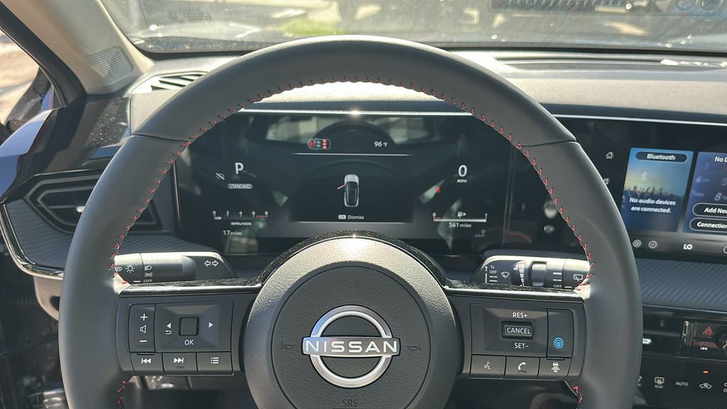 New 2026 Nissan Kicks SR FWD image 18