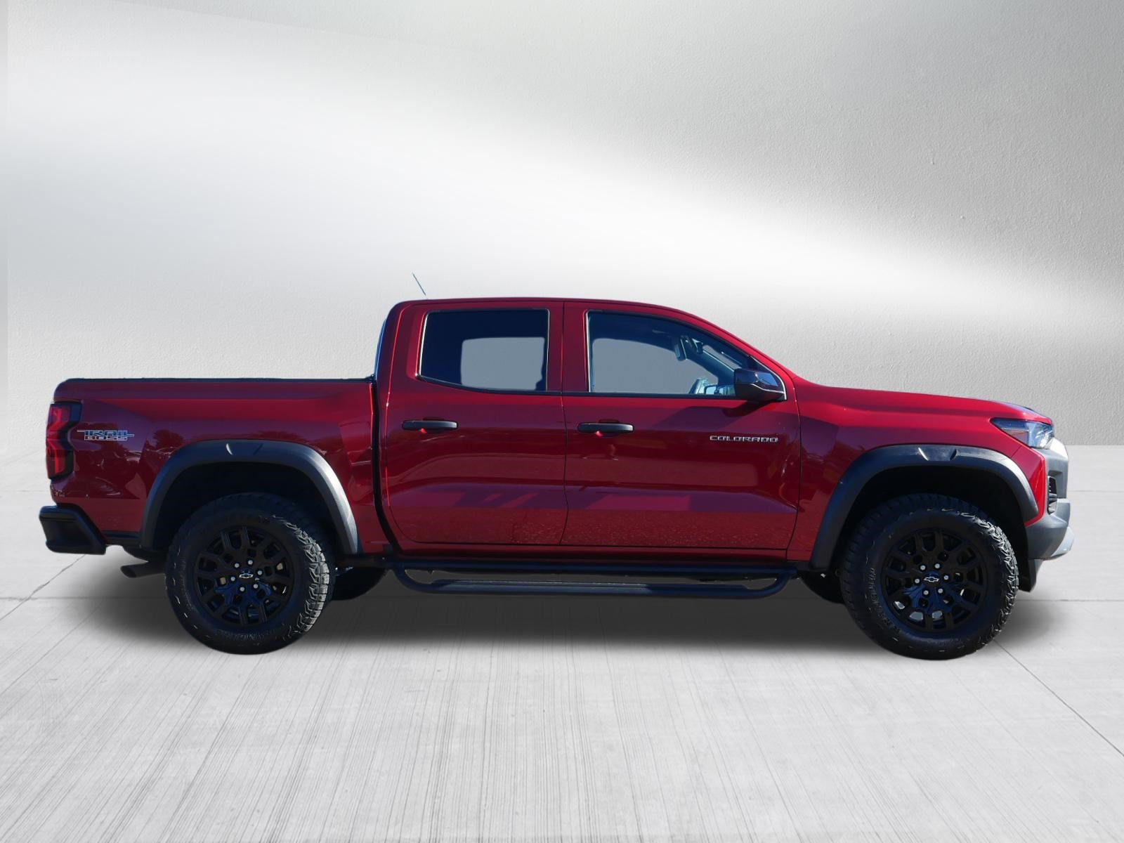 Used 2024 Chevrolet Colorado Trail Boss w/ Advanced Trailering Package AWD/4WD image 8