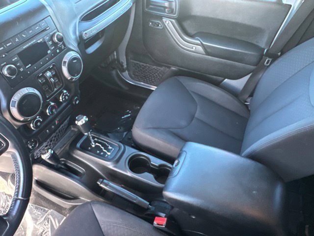 Used 2017 Jeep Wrangler Unlimited Sport w/ Quick Order Package 24S AWD/4WD image 25