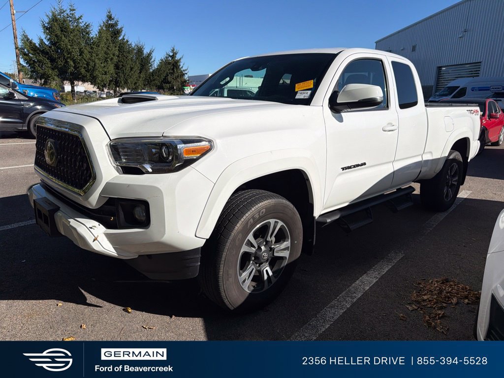 Used 2019 Toyota Tacoma TRD Sport AWD/4WD image 1