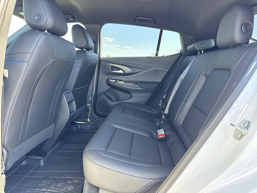 New 2026 Buick Envista Sport Touring w/ Convenience I Package FWD image 28