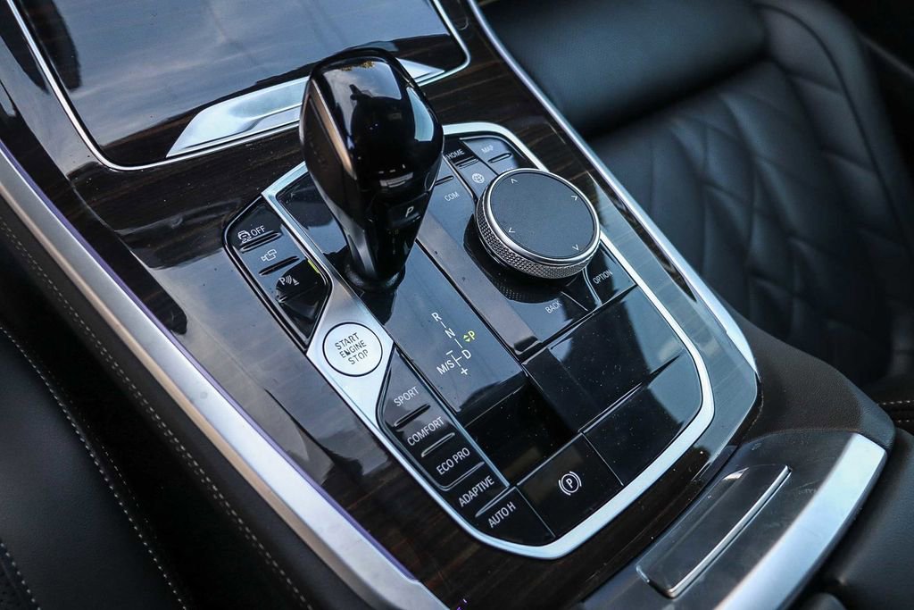 Used 2023 BMW X5 sDrive40i w/ Parking Assistance Package image 19