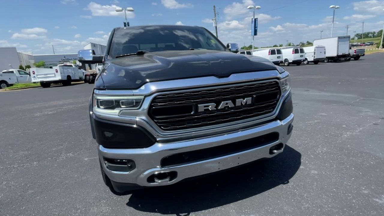 Used 2023 RAM 1500 Limited AWD/4WD image 3