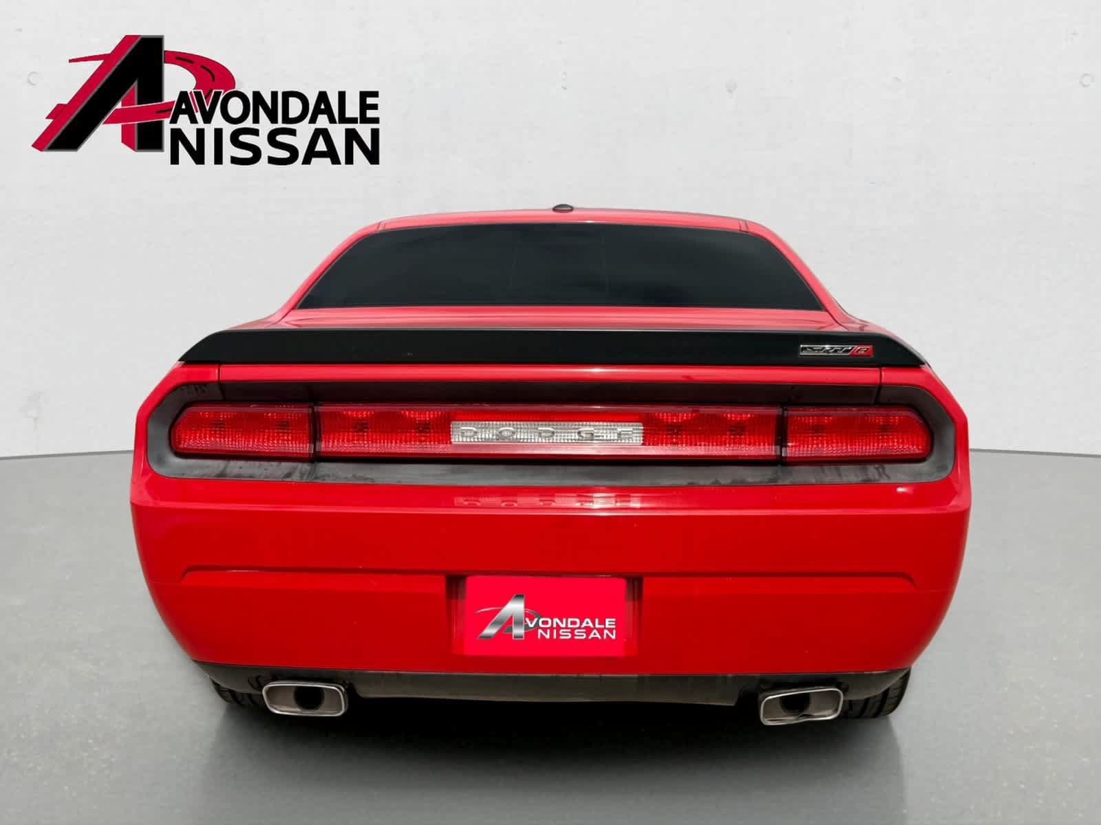 Used 2009 Dodge Challenger SRT8 w/ SRT Option Group II RWD image 4
