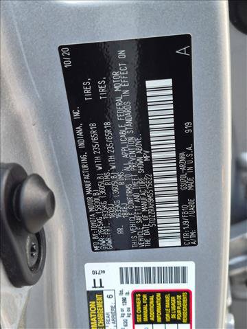 Used 2021 Toyota Highlander LE FWD image 22
