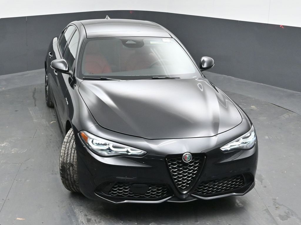 New 2026 Alfa Romeo Giulia AWD w/ Driving Assist Package image 45