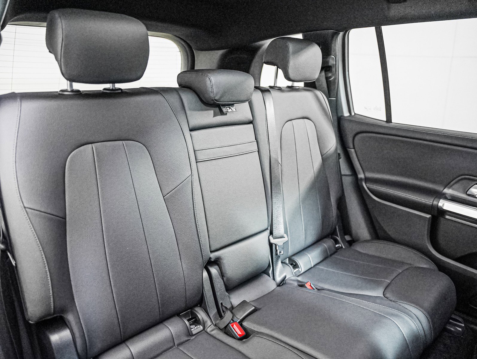 Certified 2026 Mercedes-Benz GLB 250 image 14