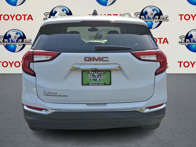 Used 2024 GMC Terrain SLT image 8