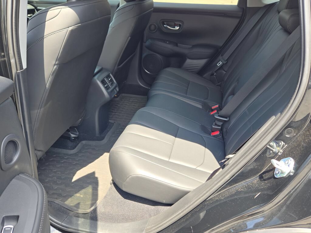 Certified 2025 Acura ADX AWD image 20