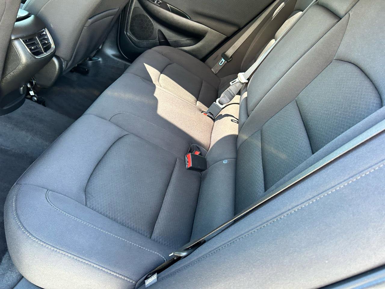 Used 2021 Chevrolet Malibu LT image 14