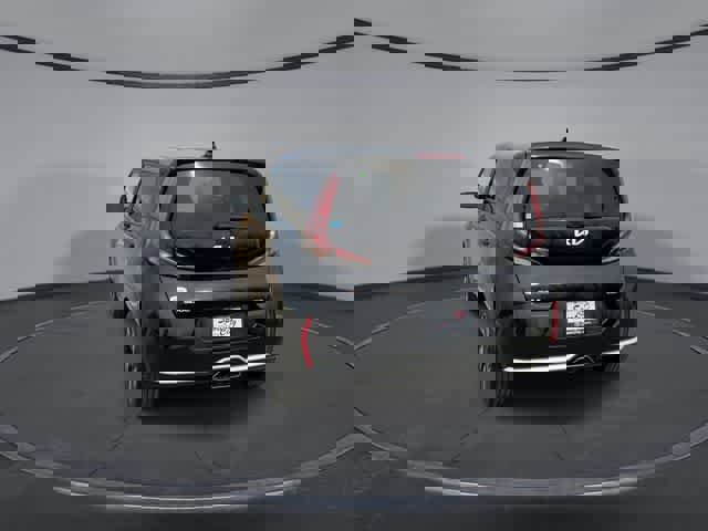 Used 2025 Kia Soul GT-Line image 7