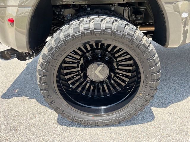 Used 2026 Ford F450 Platinum w/ Platinum Plus Package AWD/4WD image 11