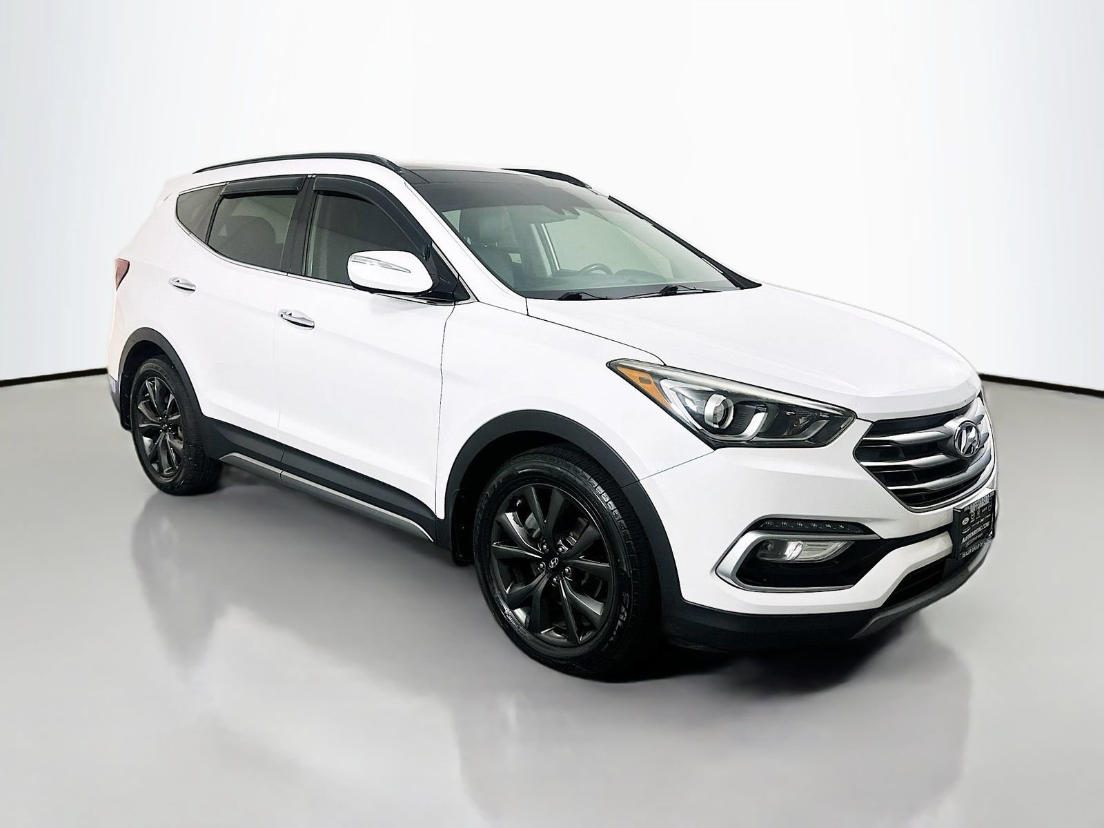 Used 2018 Hyundai Santa Fe Sport w/ 2.0T Ultimate Tech Package 05