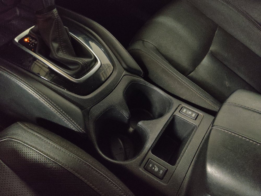 Used 2018 Nissan Rogue SL w/ Premium Package image 26