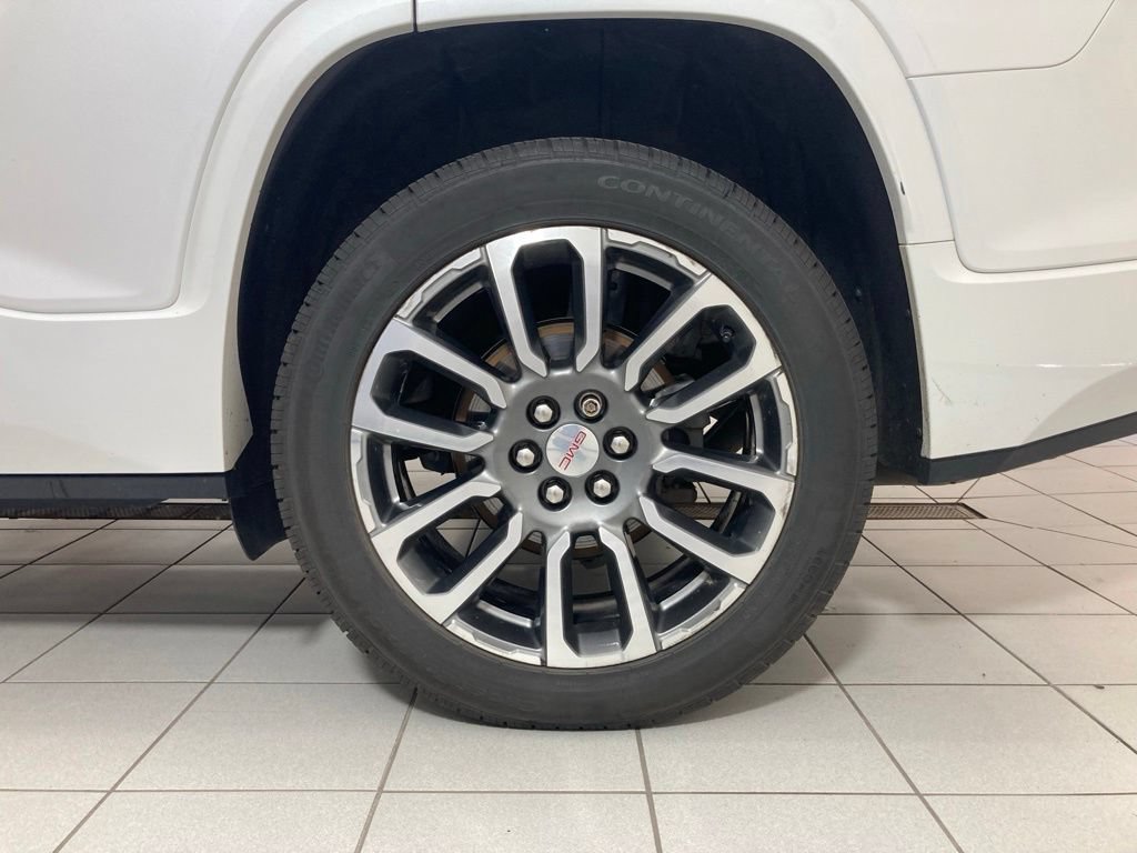 Used 2021 GMC Acadia Denali w/ Denali Ultimate Package AWD/4WD image 27