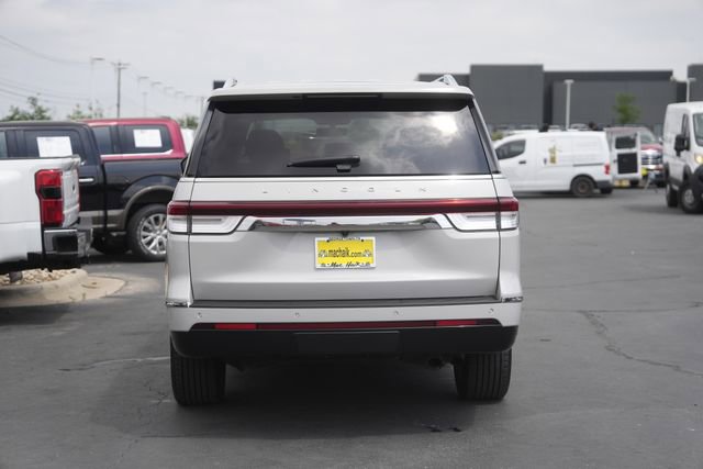 Used 2023 Lincoln Navigator L Reserve image 6
