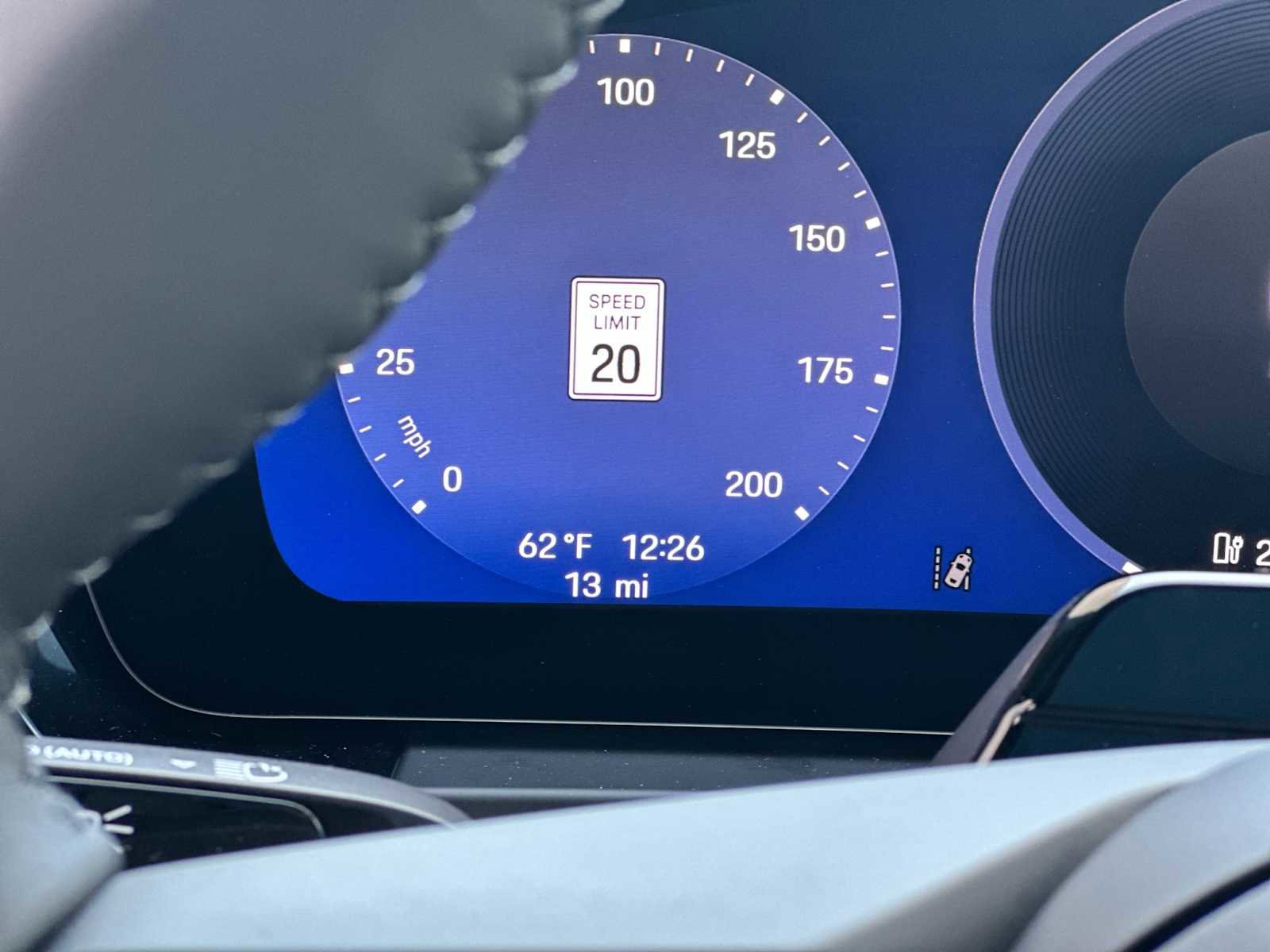 New 2026 Porsche Macan Electric RWD image 26