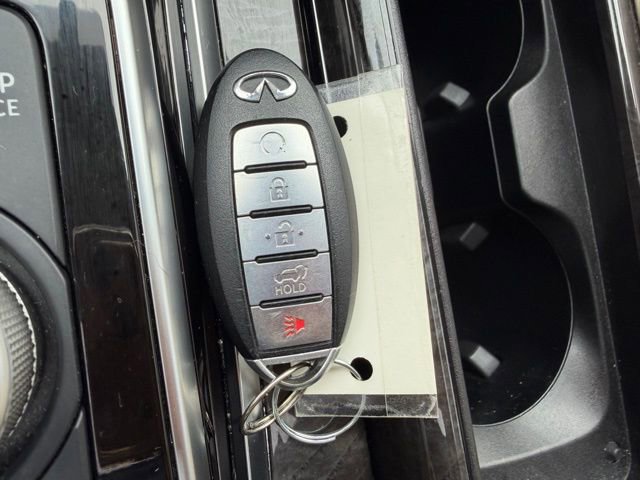 Used 2024 INFINITI QX80 Luxe w/ Cargo Package image 38