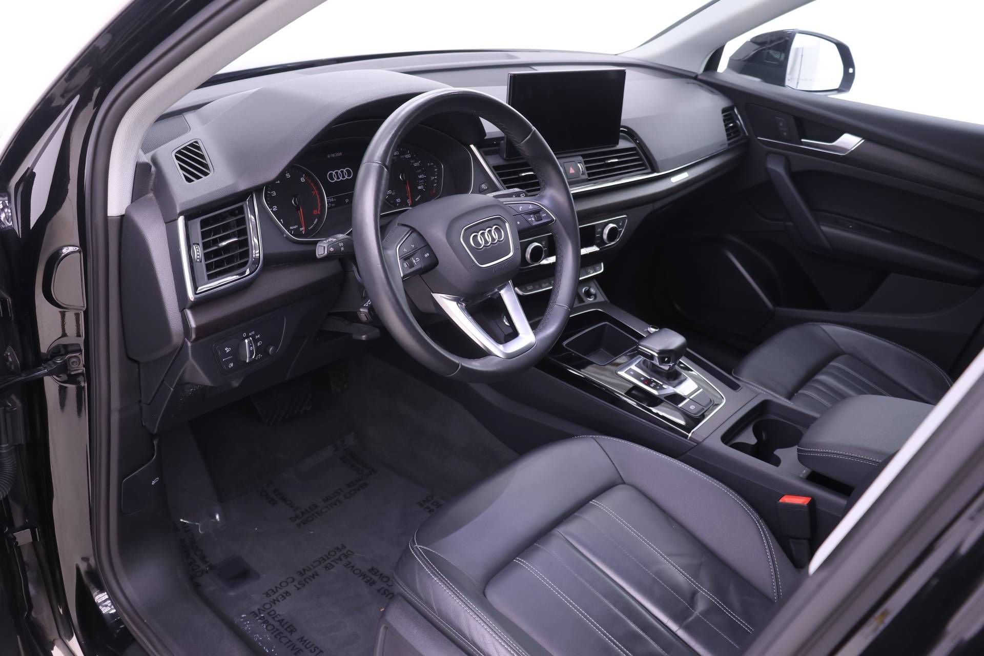 Certified 2023 Audi Q5 Premium Plus AWD/4WD image 6
