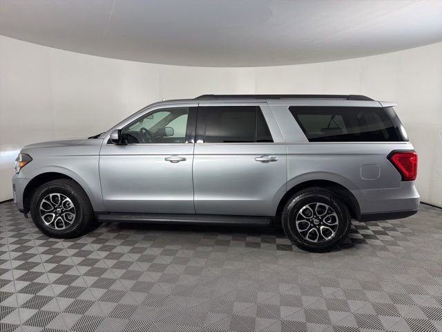 Used 2024 Ford Expedition Max XLT RWD image 13