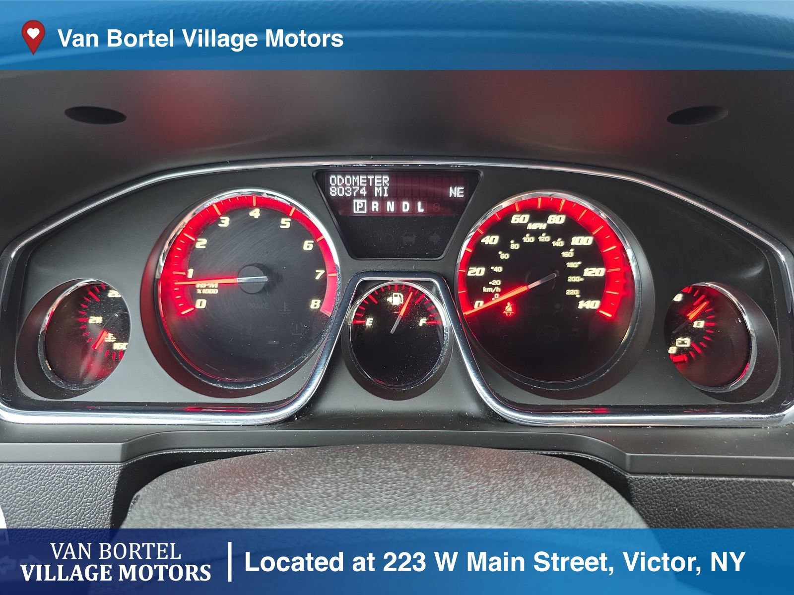 Used 2015 GMC Acadia SLT image 16