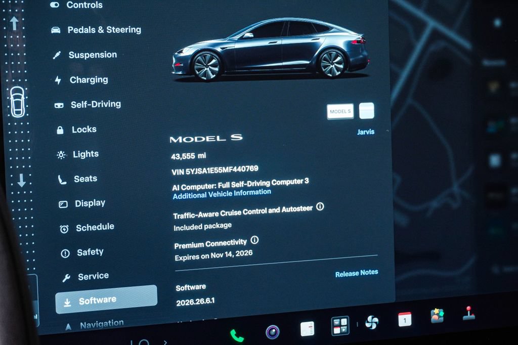 Used 2021 Tesla Model S Long Range AWD/4WD image 28