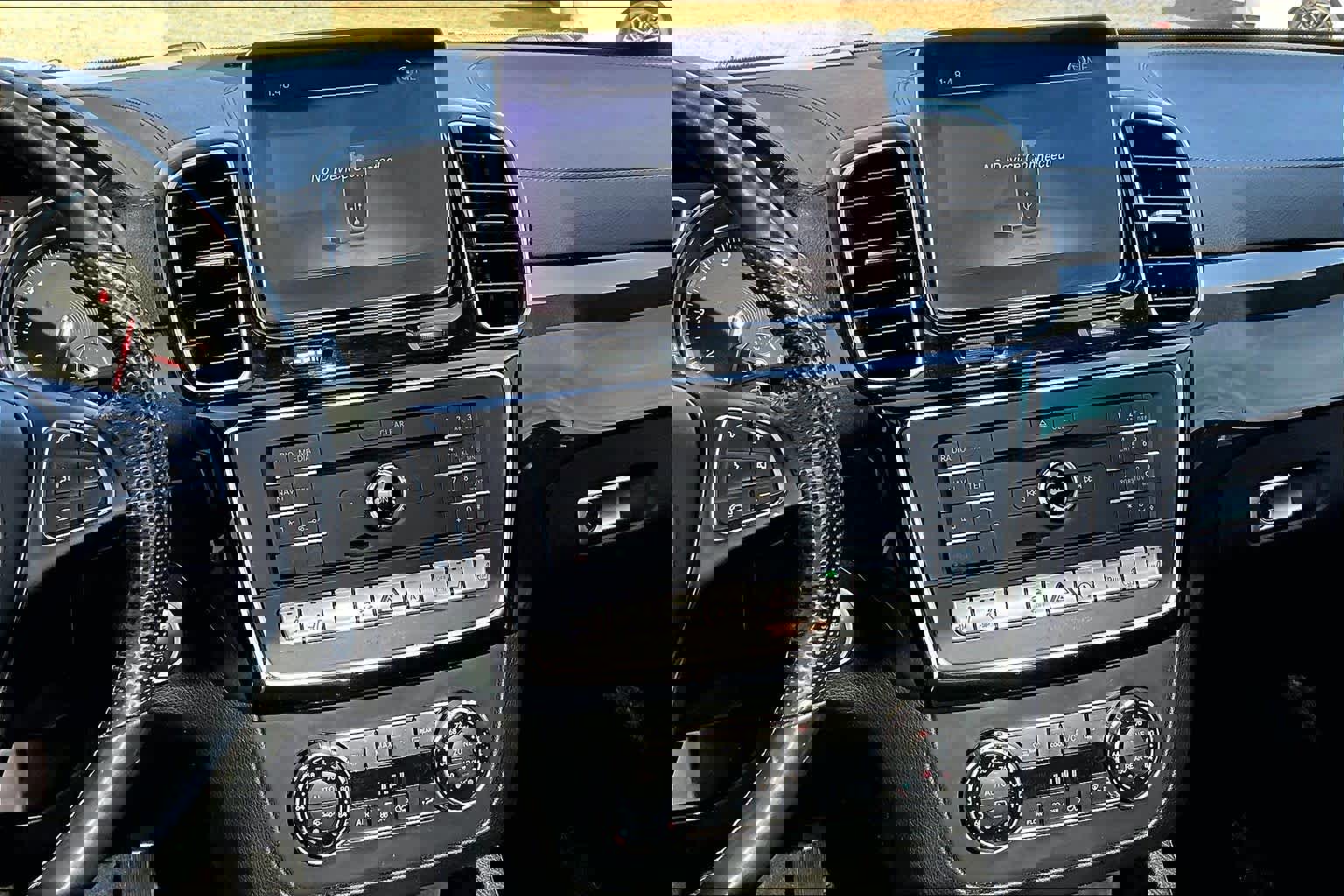 Used 2019 Mercedes-Benz GLS 550 4MATIC image 7