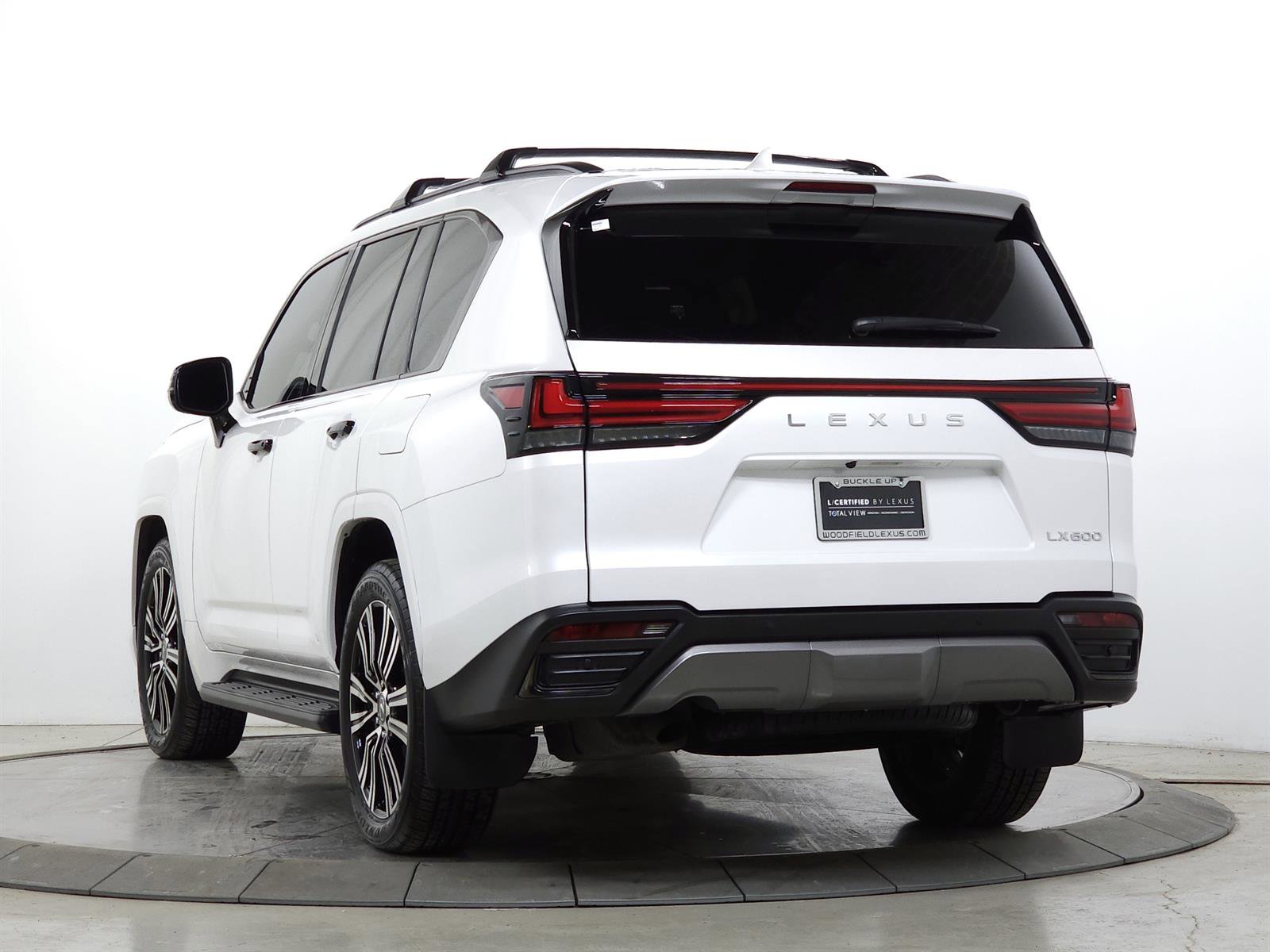 Used 2024 Lexus LX 600 4WD w/ Appearance Package image 5