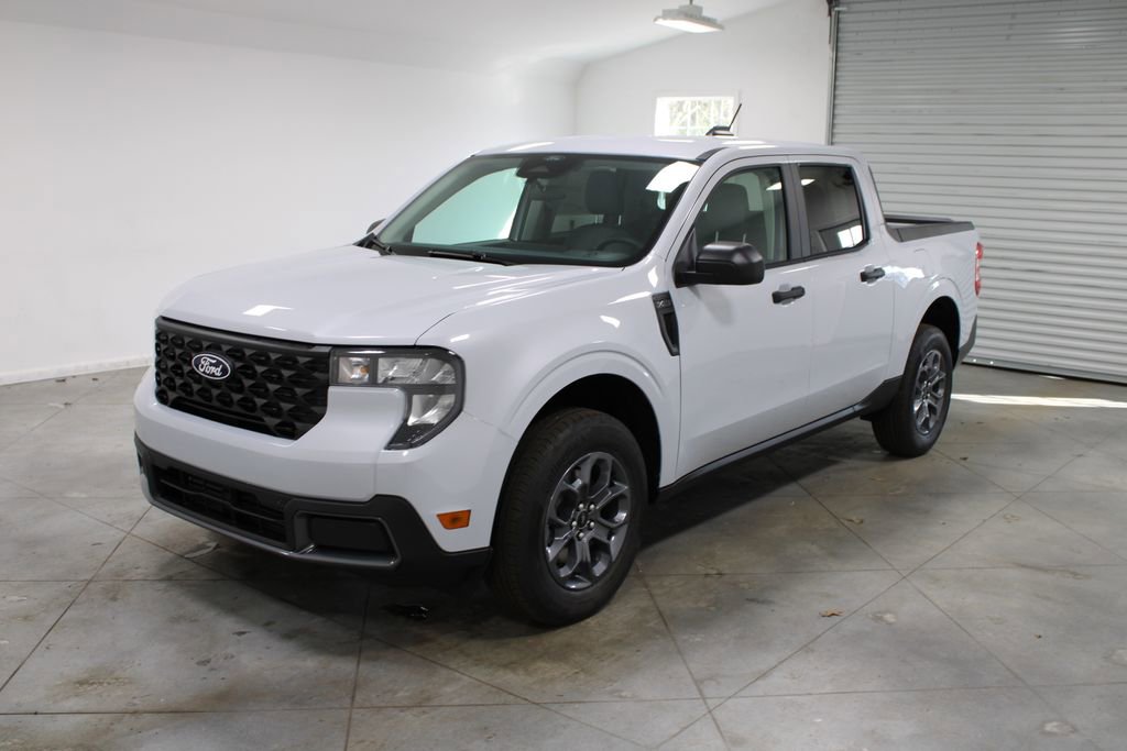 New 2026 Ford Maverick XLT image 3